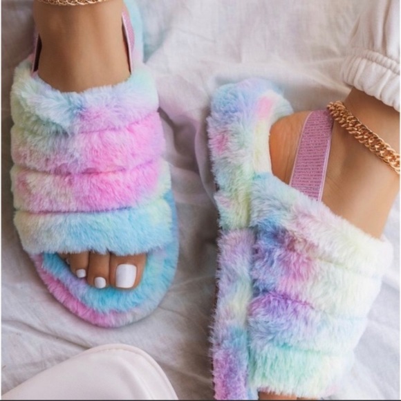 Bonita_Trendz Shoes | New Tie Dye Fluff Faux Fur Slippers | Poshmark